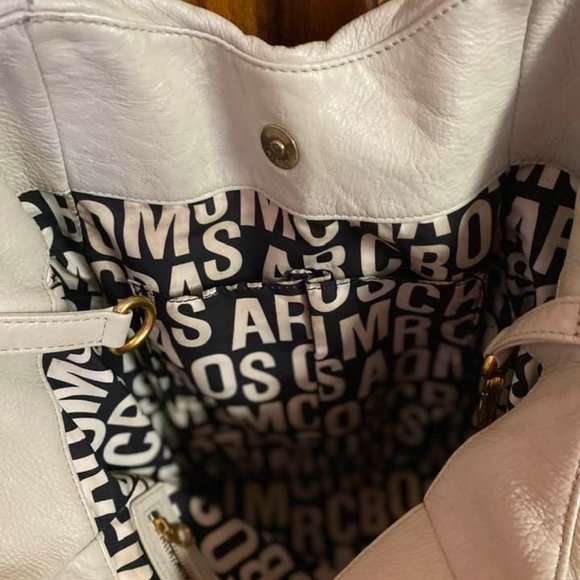 Marc by Marc Jacobs Genuine Soft Cow Leather Bag in Light Gray Color X Large - Picture 9 of 11